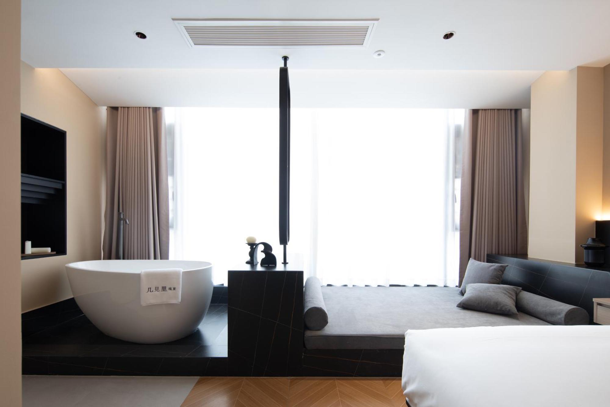 See You Soon At The Ritz Rose Summer Hotel Σανυά Εξωτερικό φωτογραφία